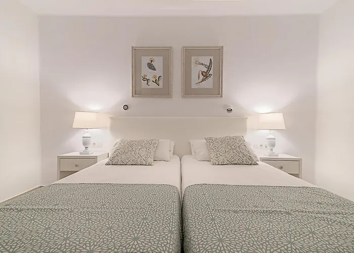 Apartamentos Parque Tropical en Lanzarote Puerto del Carmen 